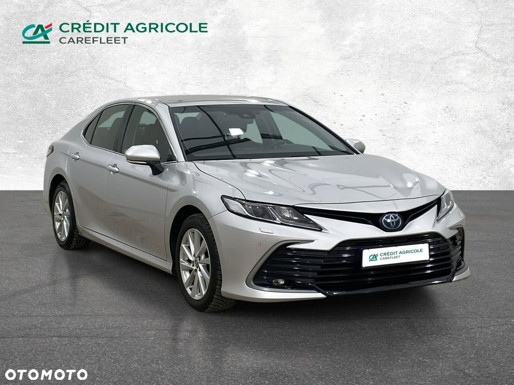 Toyota Camry 2023 photo 3
