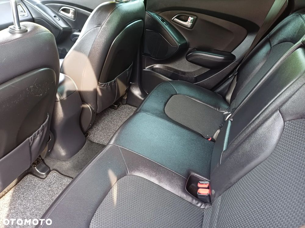 Hyundai ix35 1.7 CRDi Premium 2WD - 8