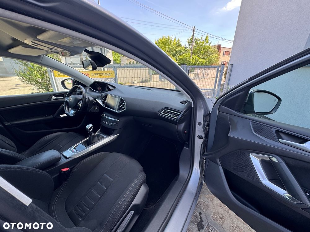 Peugeot 308 1.6 e-HDi Active S&S - 20