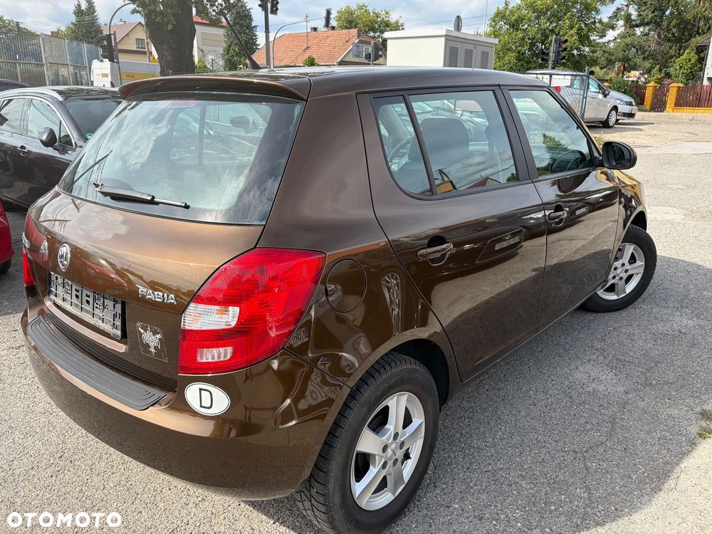 Skoda Fabia 1.2 HTP Fresh - 4