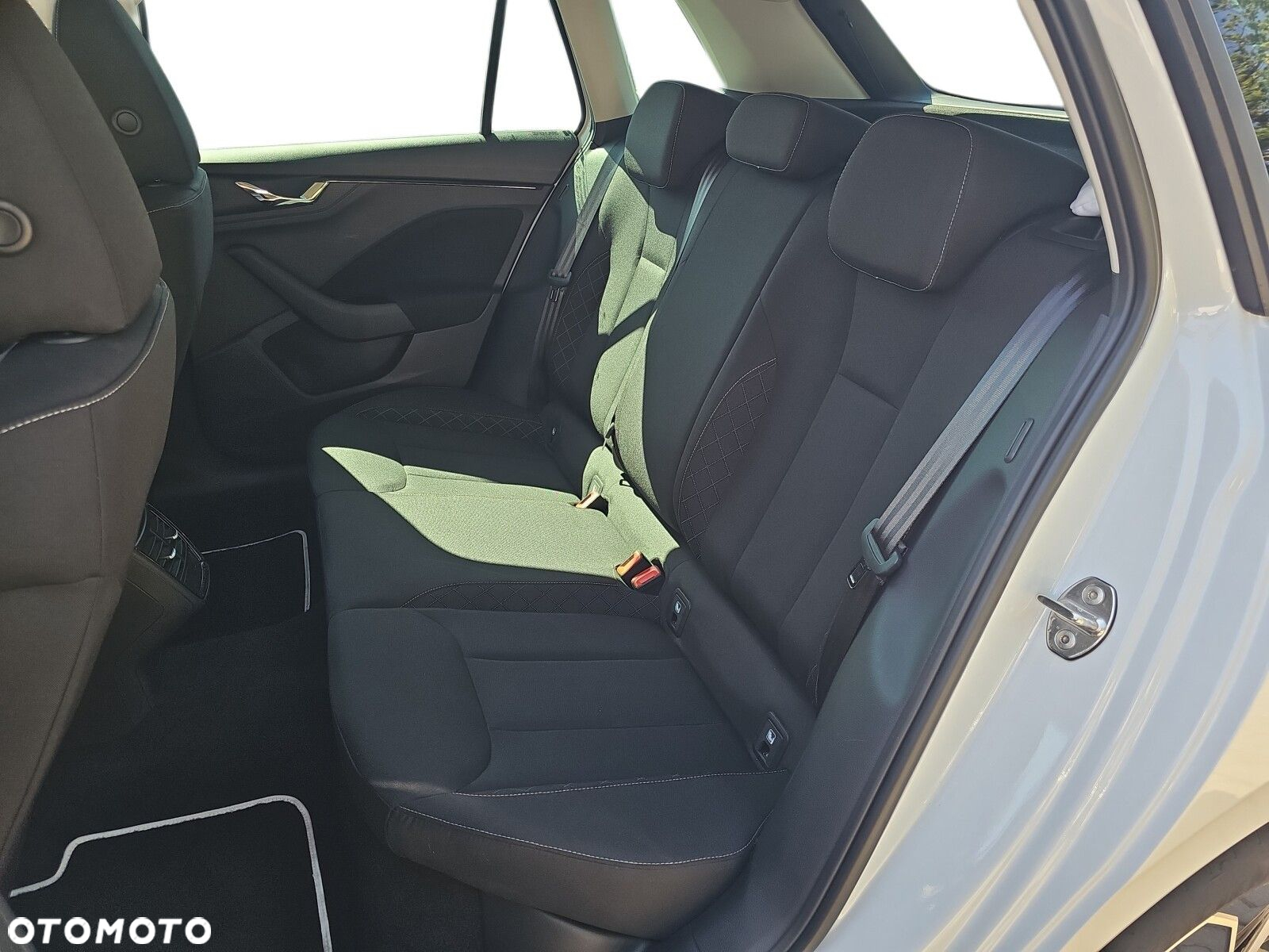 Skoda Kamiq 1.0 TSI Ambition DSG - 13