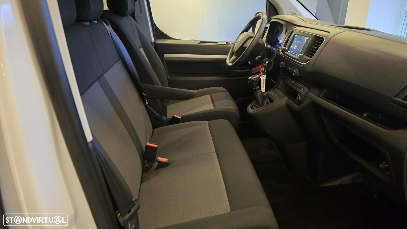 Peugeot Expert 2.0 BlueHDi L2H1 Semi-Vidrado - 33