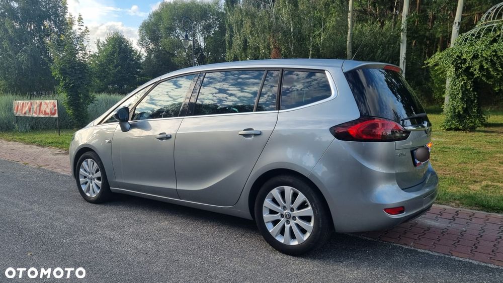 Opel Zafira - 4
