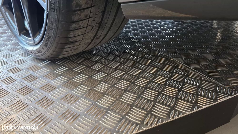 BMW 840 Gran Coupé d xDrive Pack M - 38