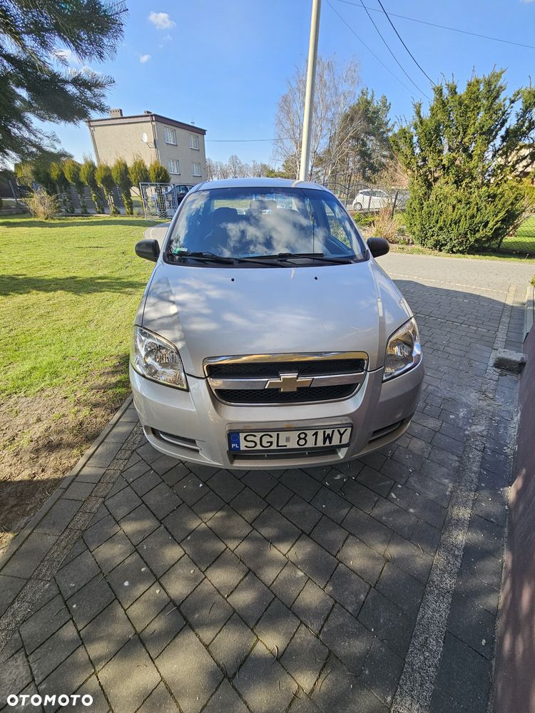 Chevrolet Aveo - 3