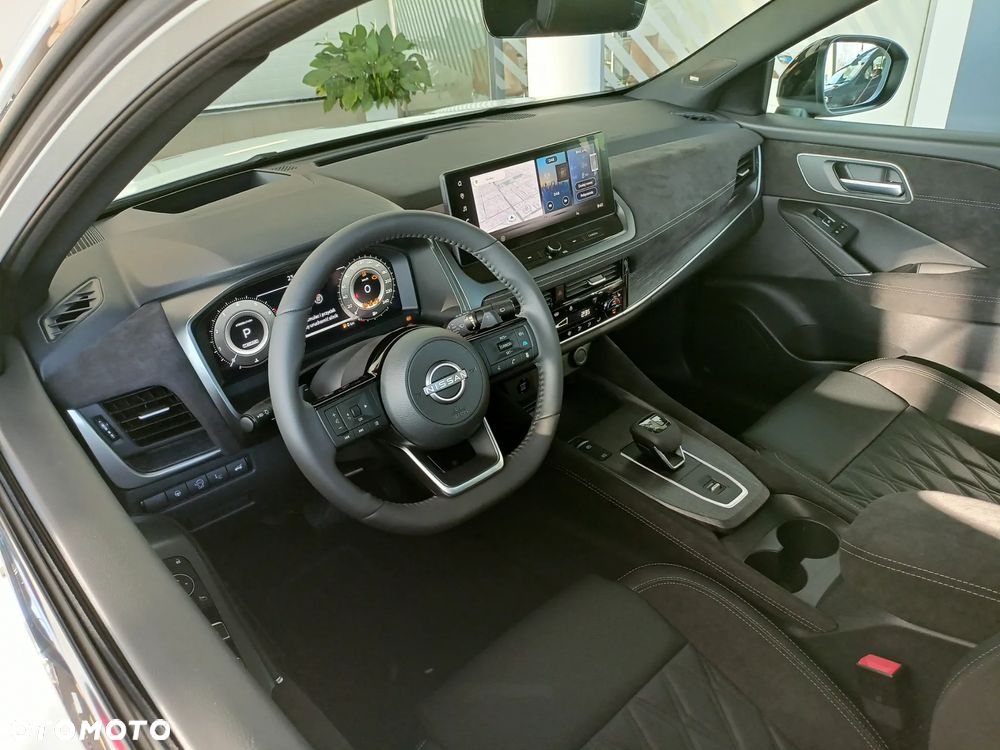 Nissan Qashqai 1.3 DIG-T MHEV Tekna+ Xtronic - 13