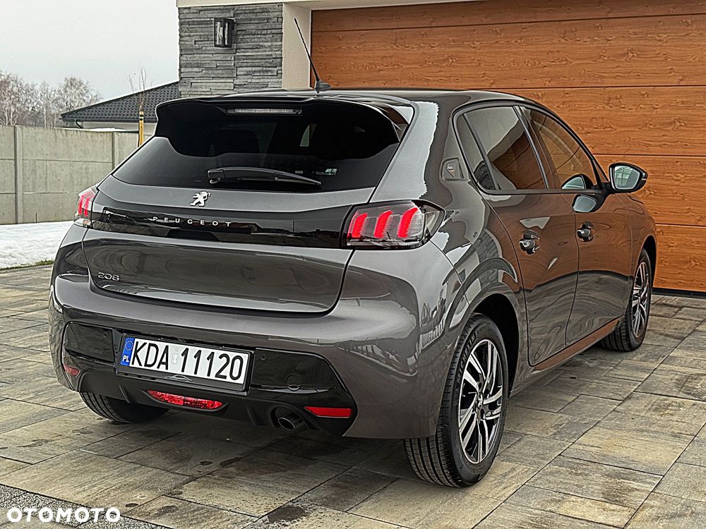 Peugeot 208 PureTech 100 EAT8 Allure Pack - 29