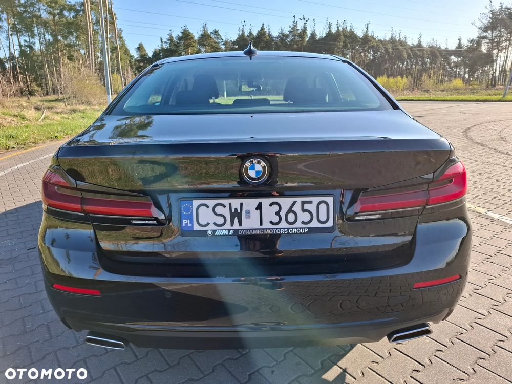 BMW Seria 5 518d - 5