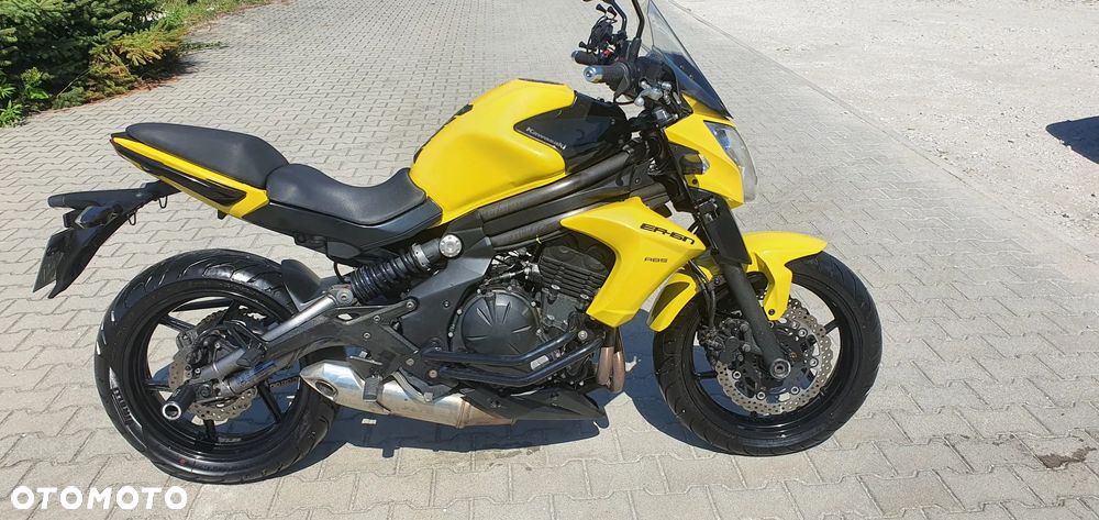Kawasaki ER - 11