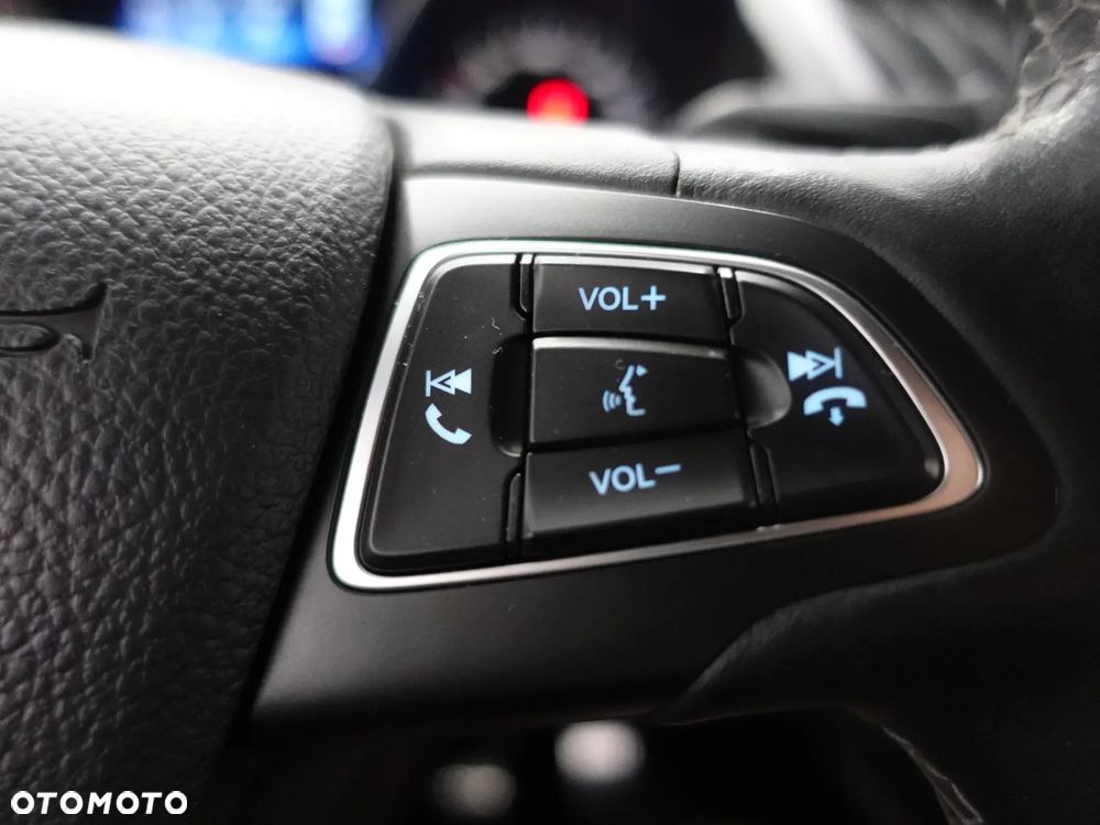 Ford Kuga 2.0 TDCi AWD ST-Line - 39