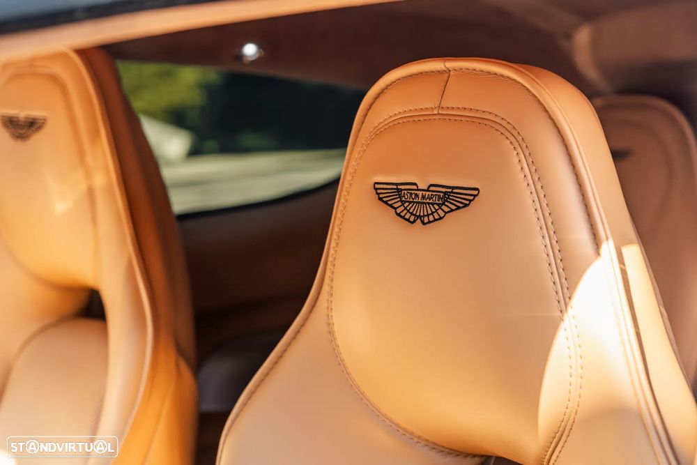 Aston Martin Rapide V12 Touchtronic 2 S - 25