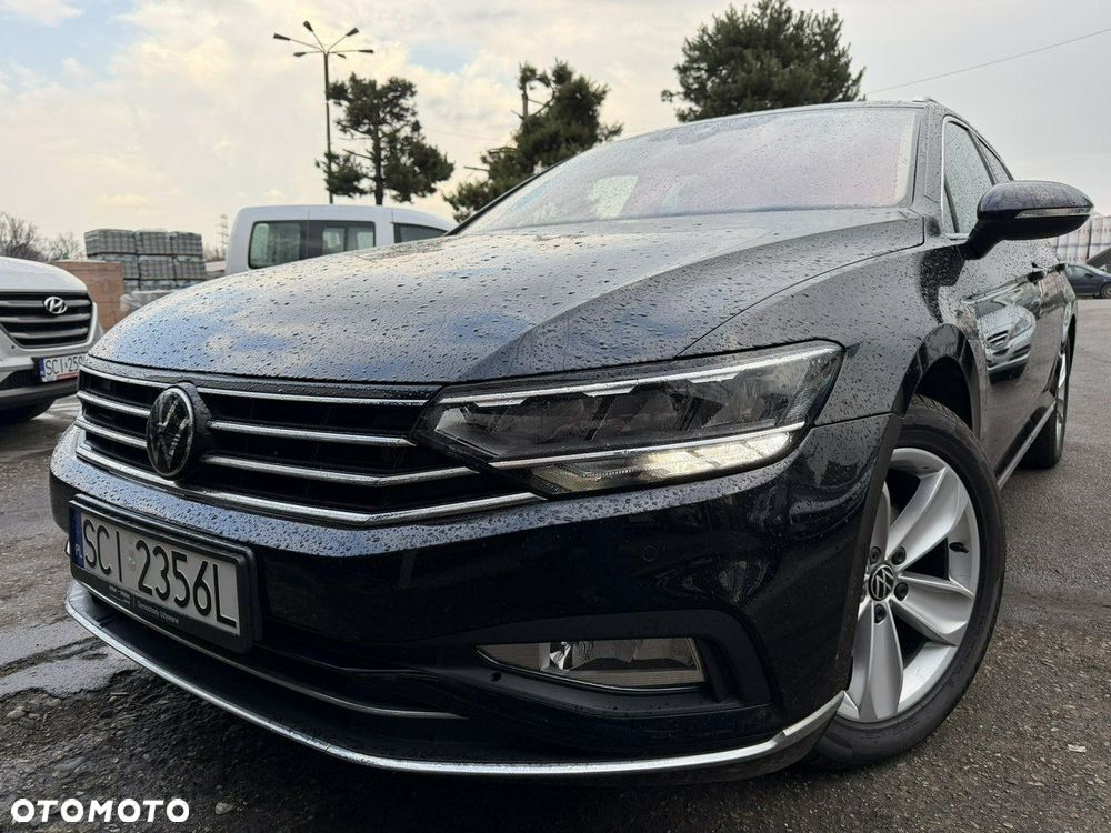 Volkswagen Passat - 2