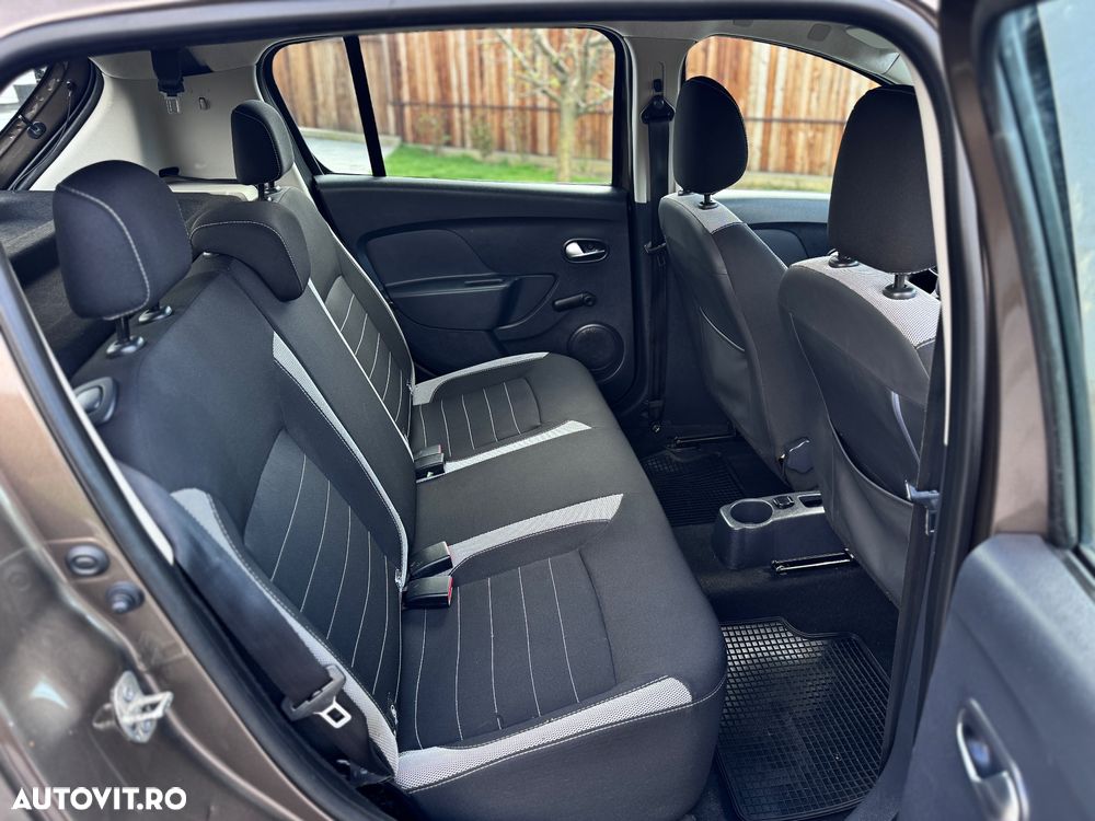 Dacia Sandero Stepway 0.9 TCe - 17