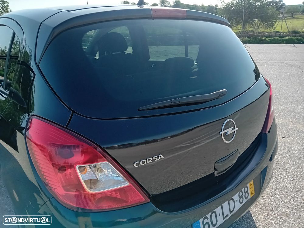 Opel Corsa 1.2 Cosmo 111 - 10