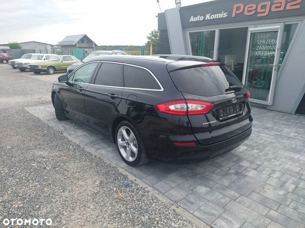 Ford Mondeo 1.6 TDCi Platinium X Plus (Titanium) - 4