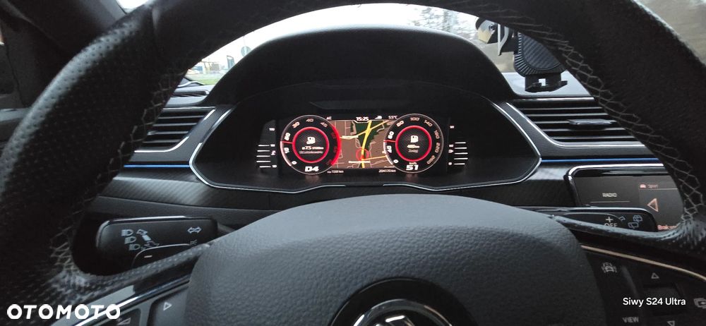 Skoda Superb 2.0 TDI 4x4 Sportline DSG - 16