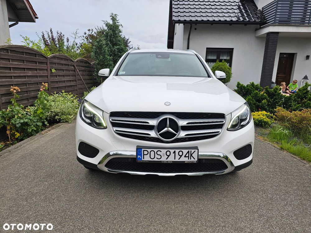 Mercedes-Benz GLC 250 4Matic 9G-TRONIC Exclusive - 5