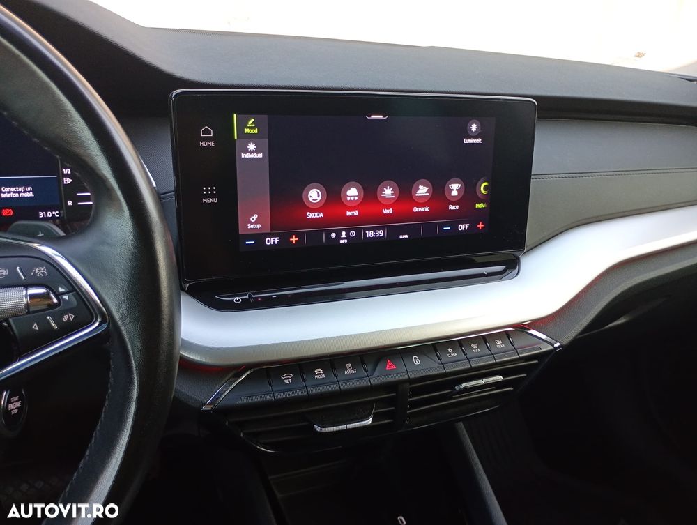 Skoda Octavia 2.0 TDI DSG Ambition - 28