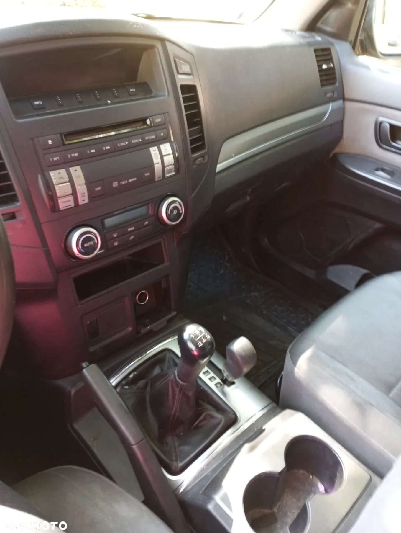 Mitsubishi Pajero 3.2 DI-D - 7