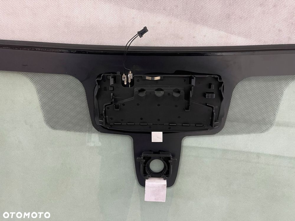 bmw x6 g06 szyba przednia sensor kam hud po 2020- - 5