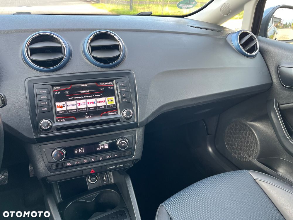 Seat Ibiza 1.2 TSI CONNECT - 25