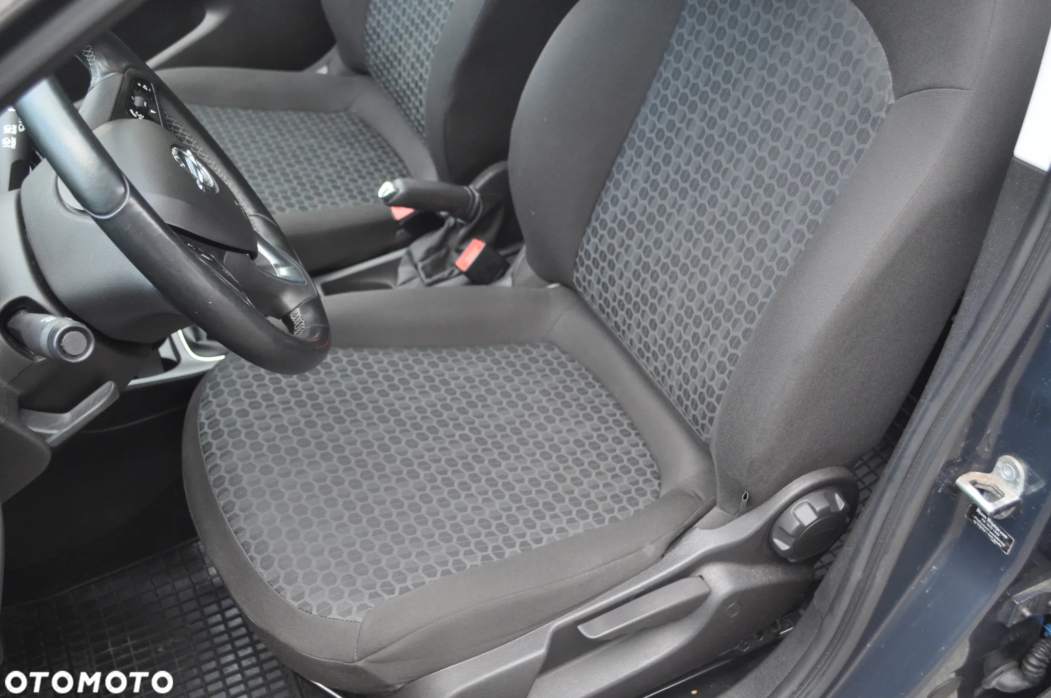 Opel Corsa 1.4 Color Edition - 18