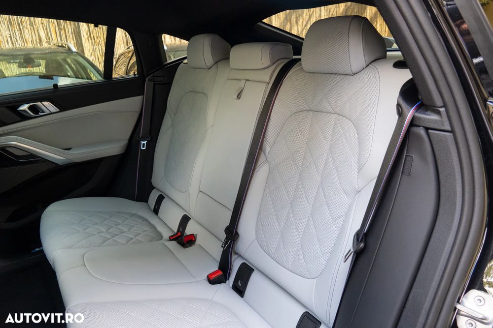 BMW X6 xDrive40d AT MHEV - 16