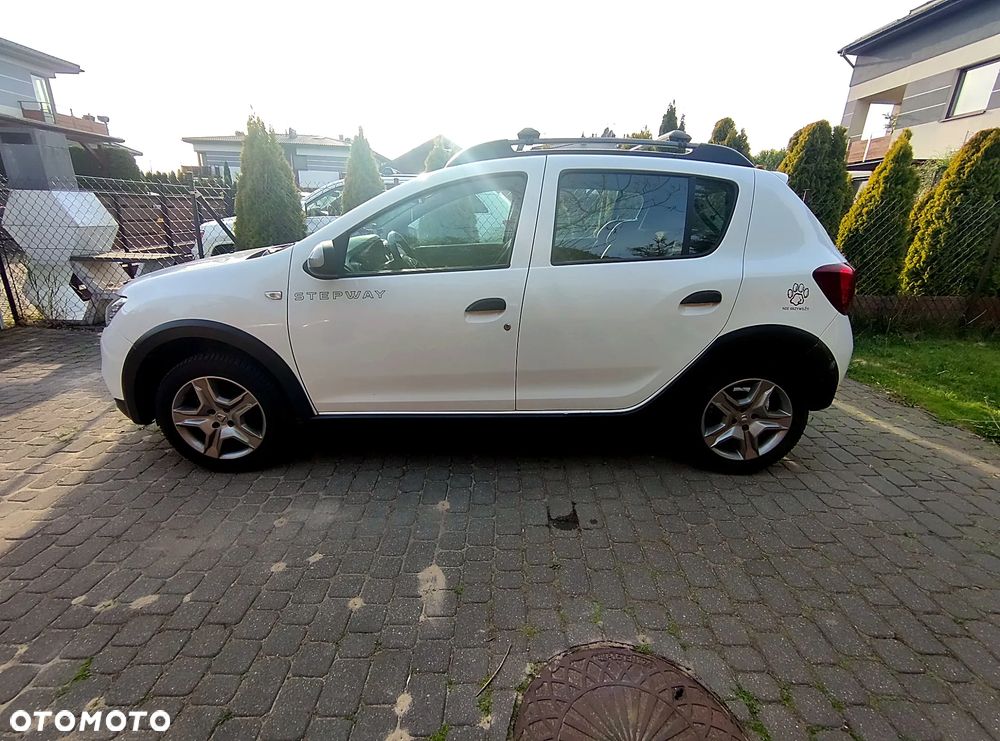 Dacia Sandero Stepway 0.9 TCe Laureate S&S - 3