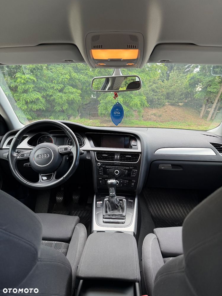 Audi A4 Avant - 8
