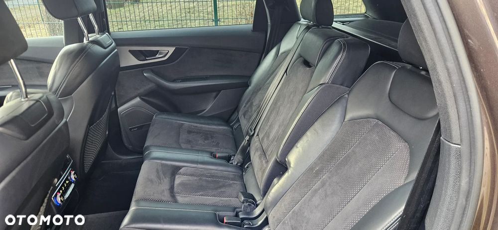 Audi Q7 3.0 TDI Quattro Tiptronic - 21
