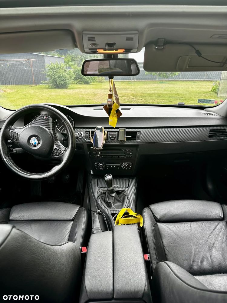 BMW Seria 3 320i - 7