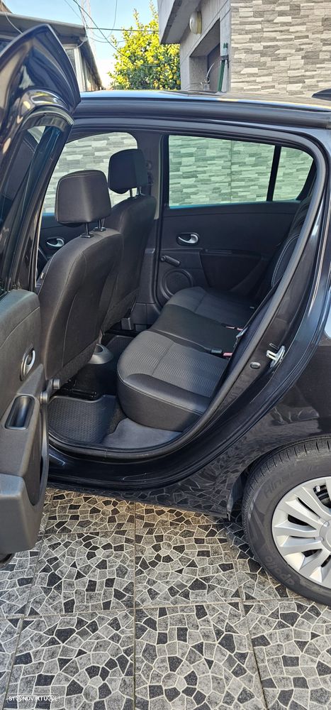 Renault Clio 1.2 16V 75 GPS - 7