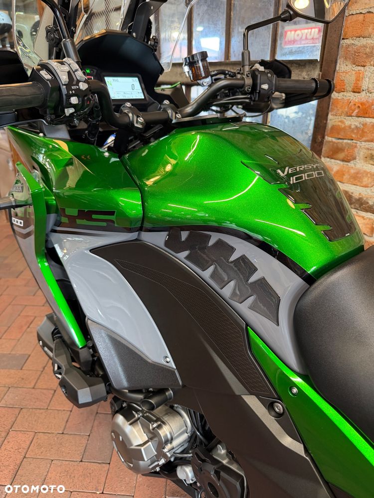 Kawasaki Versys 1000 - 10