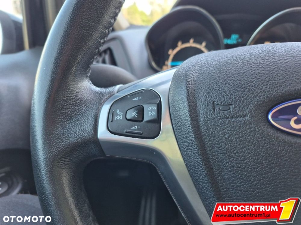 Ford B-MAX - 22