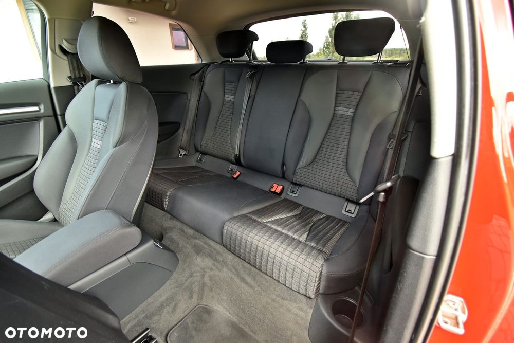 Audi A3 Sportback - 13