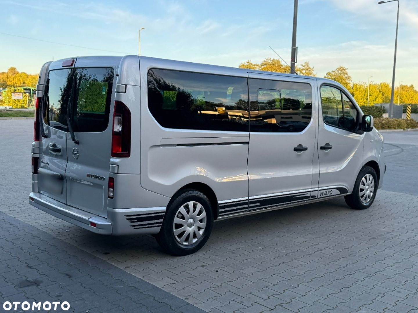 Opel Vivaro - 4