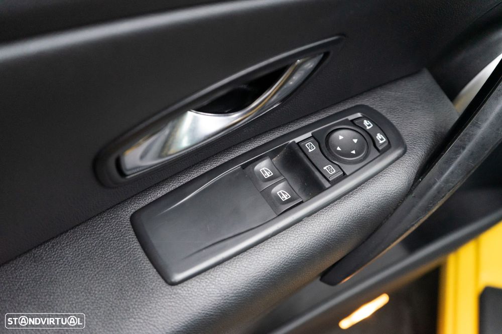 Renault Mégane Coupe 2.0 T 16V RS - 21