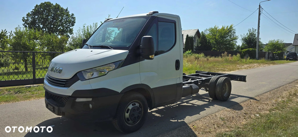 Iveco 35C18