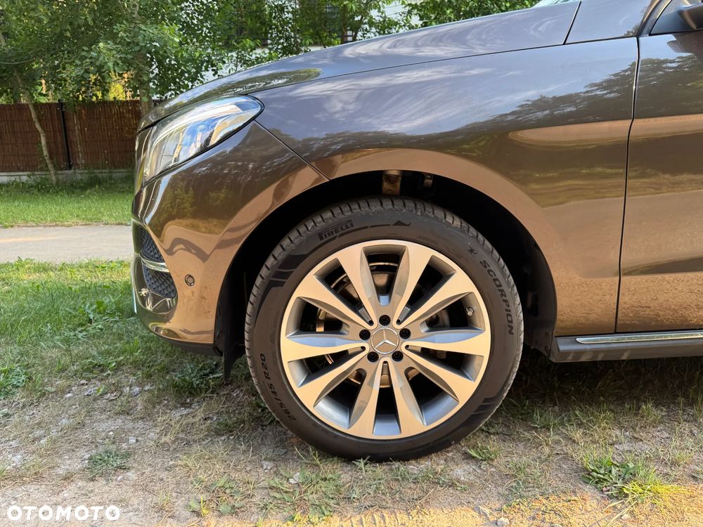 Mercedes-Benz GLE 350 d 4-Matic - 19