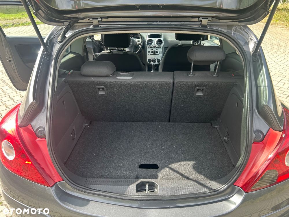 Opel Corsa 1.4 16V Innovation 110 Jahre - 17