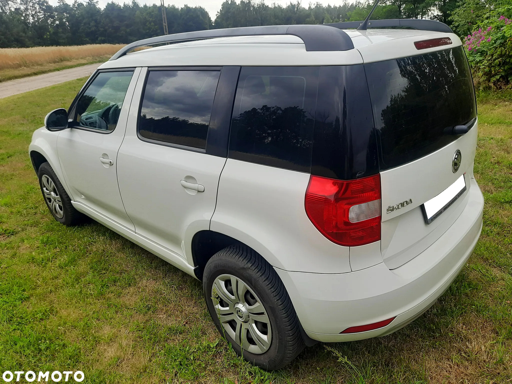 Skoda Yeti 1.2 TSI FAMILY - 8