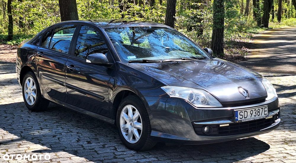 Renault Laguna 2.0 DCi Dynamique - 8