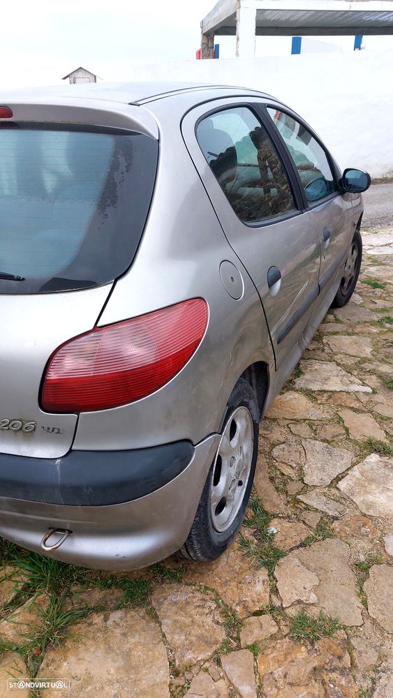 Peugeot 206 - 4