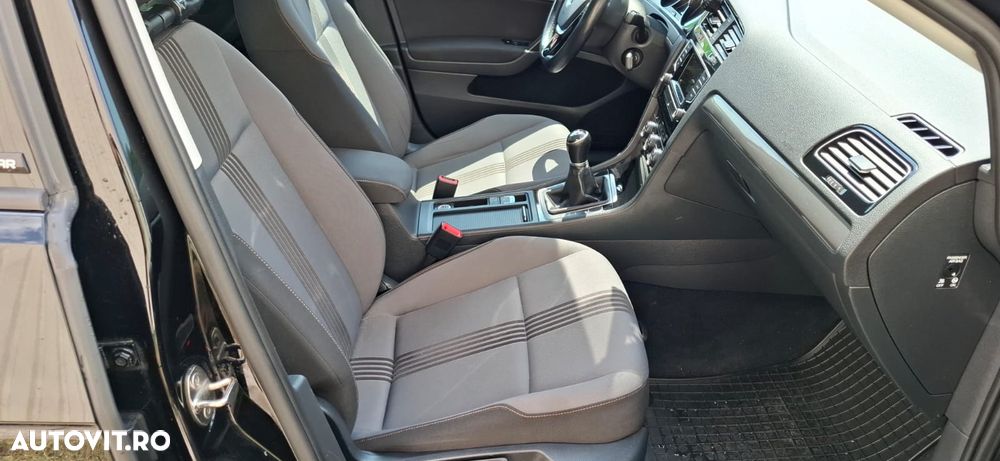 Volkswagen Golf 1.6 TDI BlueMotion Technology Allstar - 6