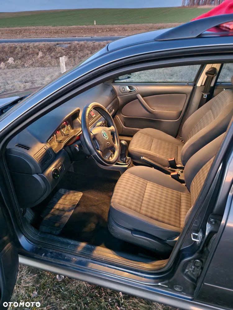 Skoda Octavia 1.9 TDI Tour - 7