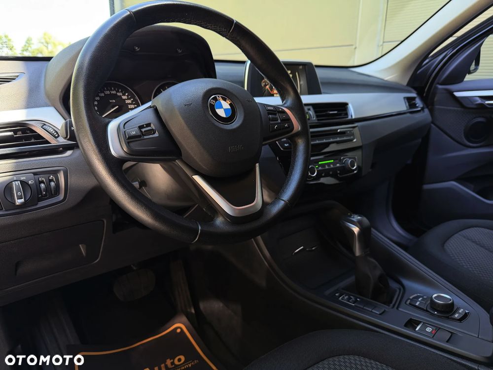 BMW X1 sDrive18d - 14