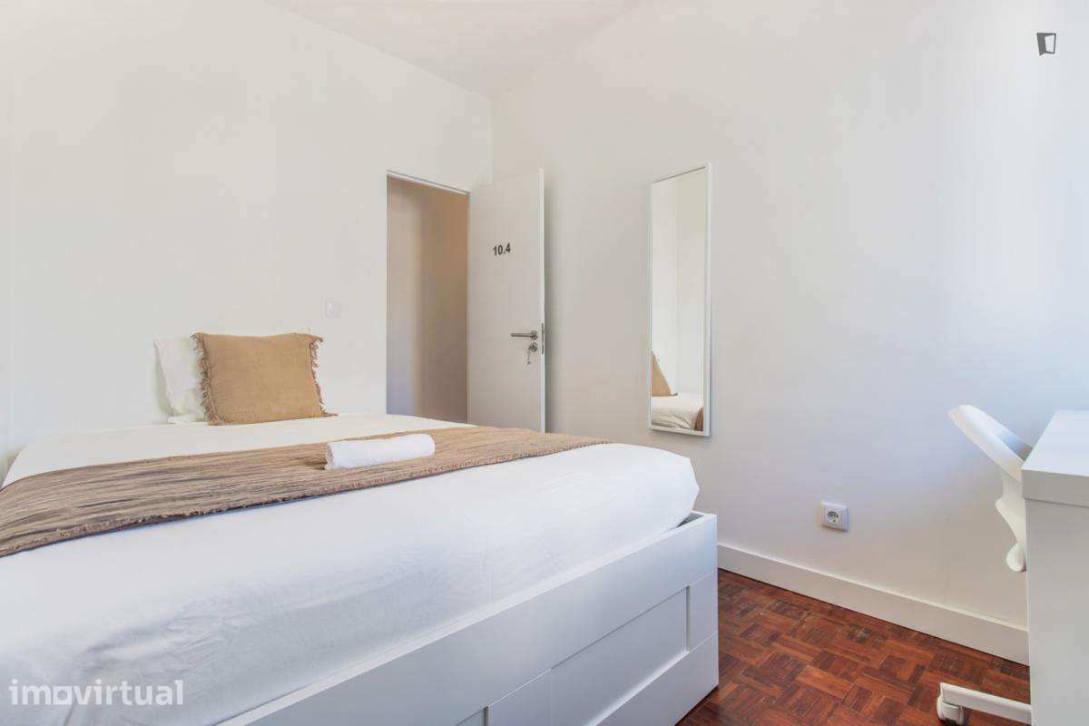 Quarto - localizado em Benfica Lisbon - Grande imagem: 3/12