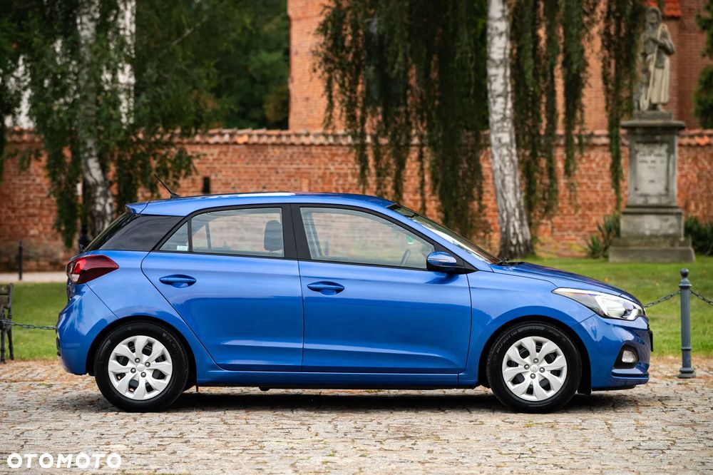 Hyundai i20 - 8