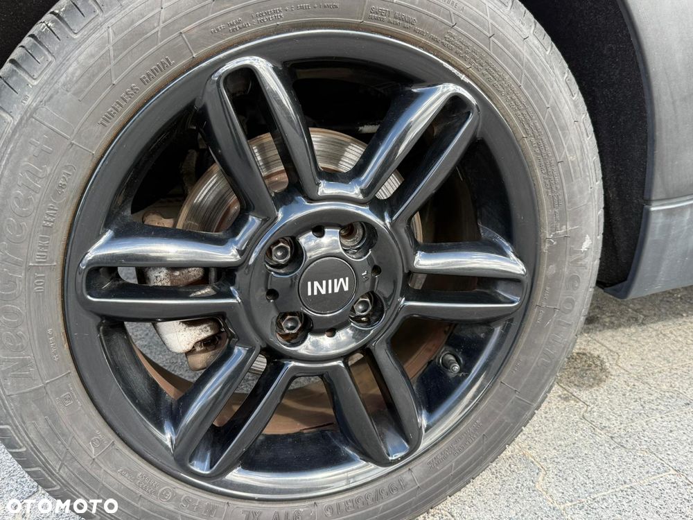 MINI ONE Brick Lane - 21