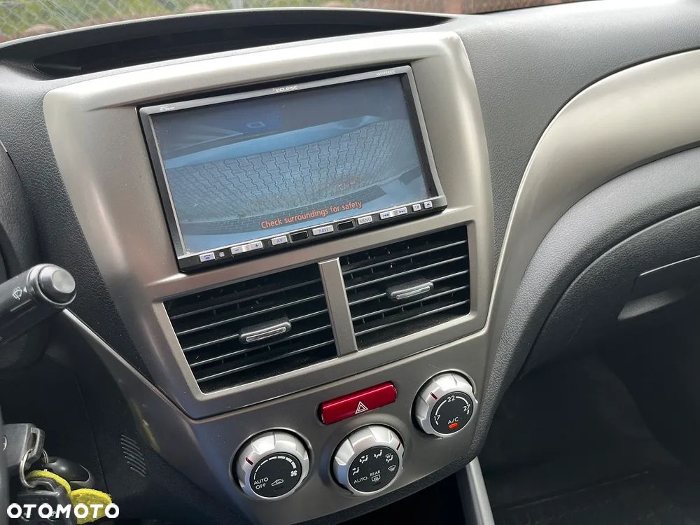 Subaru Forester 2.0X Automatik Exclusive - 18